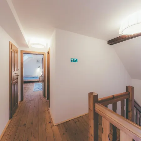 Sulcovna Tatil Evi Varvazov